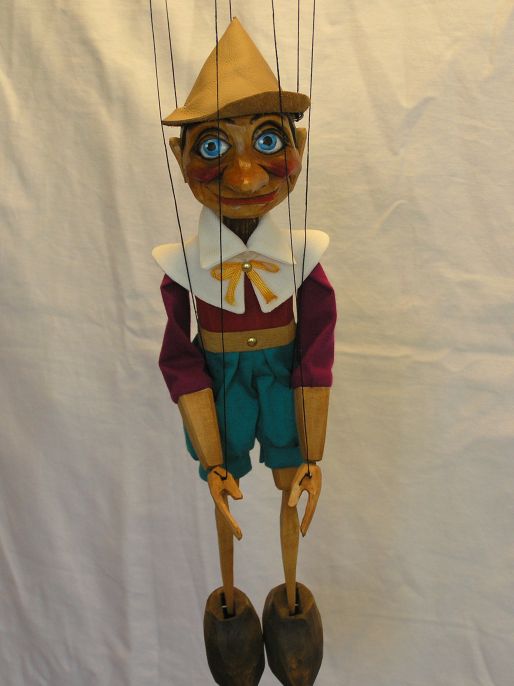 Pinocchio Marionette 007